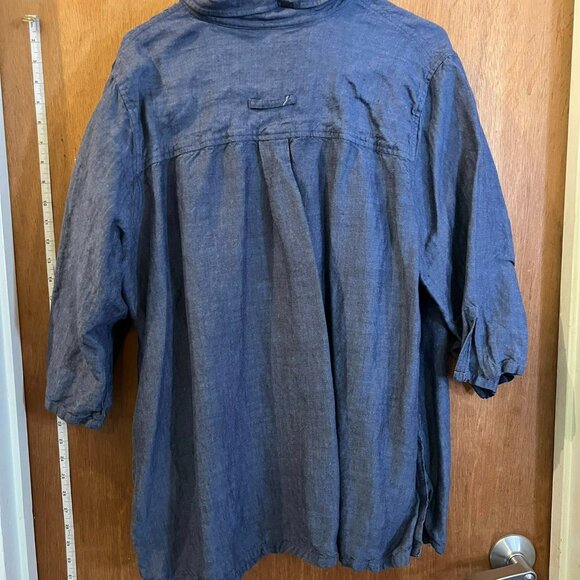 🐻Size 22/24W - Avenue - Denim Blue Half Sleeve Button-Down - Linen/Rayon Mix - Picture 5 of 6